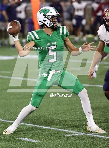 Thumbnail 3 in Mallard Creek @ Myers Park photogallery.