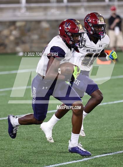 Thumbnail 1 in Mallard Creek @ Myers Park photogallery.