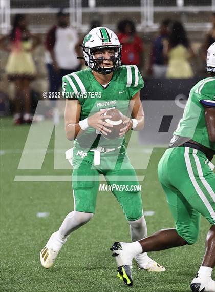Thumbnail 2 in Mallard Creek @ Myers Park photogallery.