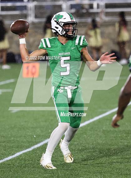 Thumbnail 2 in Mallard Creek @ Myers Park photogallery.