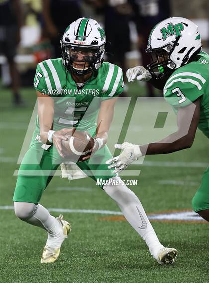 Thumbnail 1 in Mallard Creek @ Myers Park photogallery.