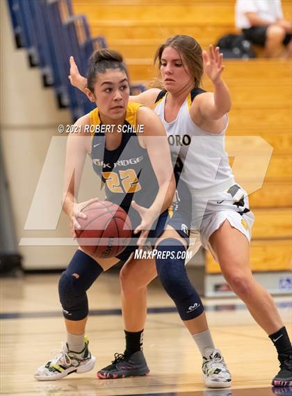 Thumbnail 1 in Del Oro vs. Oak Ridge (SFL Semifinal) photogallery.