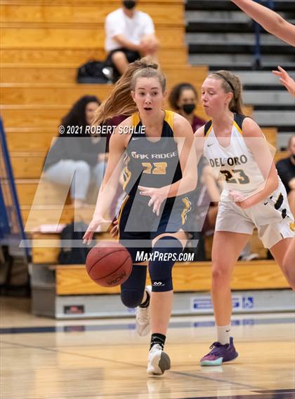 Thumbnail 1 in Del Oro vs. Oak Ridge (SFL Semifinal) photogallery.