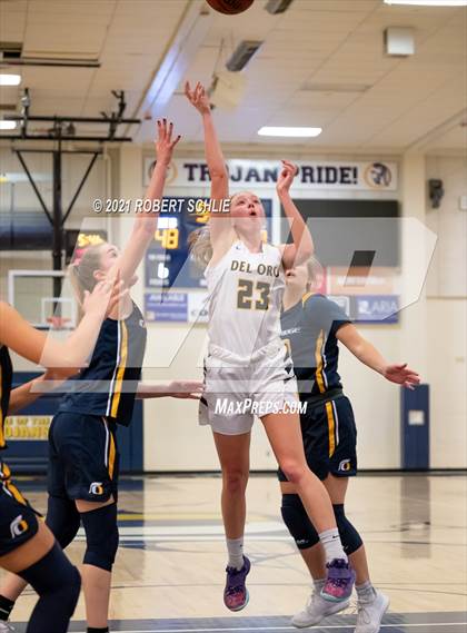 Thumbnail 1 in Del Oro vs. Oak Ridge (SFL Semifinal) photogallery.