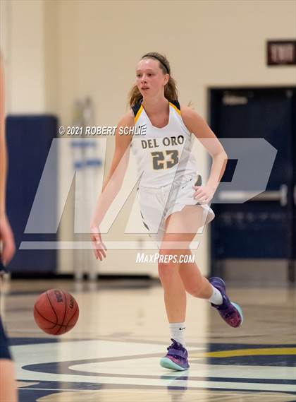 Thumbnail 3 in Del Oro vs. Oak Ridge (SFL Semifinal) photogallery.