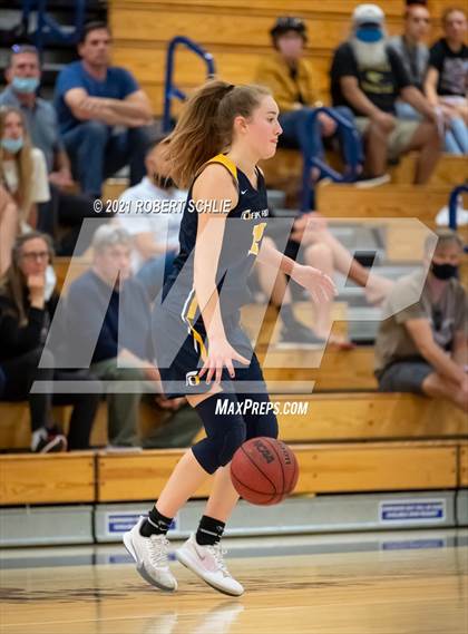 Thumbnail 3 in Del Oro vs. Oak Ridge (SFL Semifinal) photogallery.