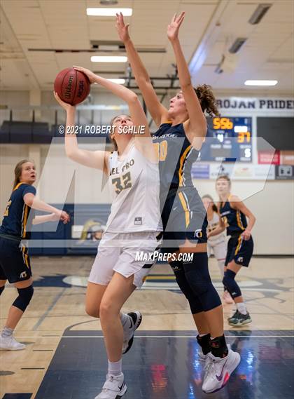 Thumbnail 1 in Del Oro vs. Oak Ridge (SFL Semifinal) photogallery.