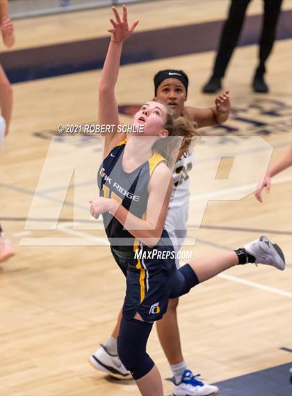 Thumbnail 1 in Del Oro vs. Oak Ridge (SFL Semifinal) photogallery.