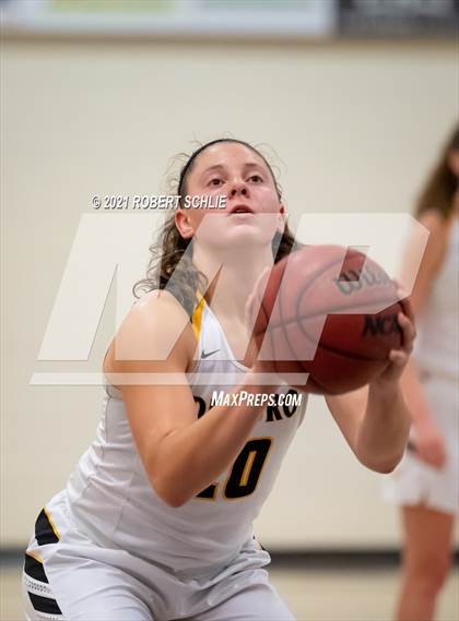Thumbnail 2 in Del Oro vs. Oak Ridge (SFL Semifinal) photogallery.
