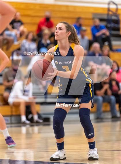 Thumbnail 3 in Del Oro vs. Oak Ridge (SFL Semifinal) photogallery.