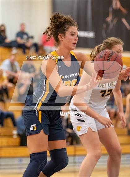 Thumbnail 2 in Del Oro vs. Oak Ridge (SFL Semifinal) photogallery.