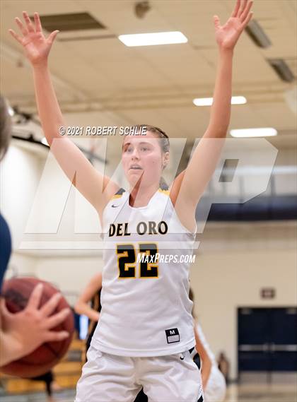 Thumbnail 1 in Del Oro vs. Oak Ridge (SFL Semifinal) photogallery.