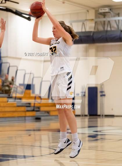 Thumbnail 3 in Del Oro vs. Oak Ridge (SFL Semifinal) photogallery.