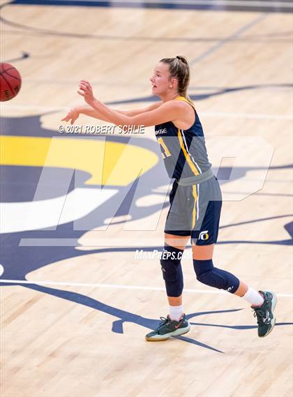Thumbnail 1 in Del Oro vs. Oak Ridge (SFL Semifinal) photogallery.