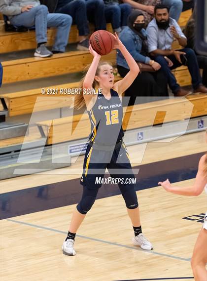 Thumbnail 3 in Del Oro vs. Oak Ridge (SFL Semifinal) photogallery.