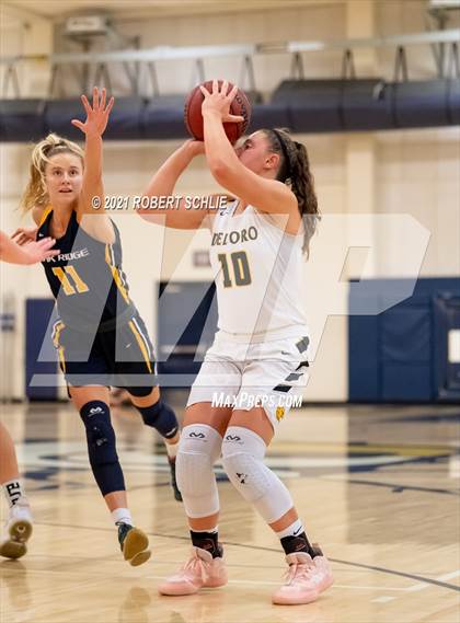 Thumbnail 1 in Del Oro vs. Oak Ridge (SFL Semifinal) photogallery.
