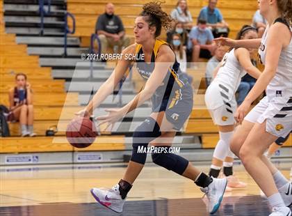 Thumbnail 3 in Del Oro vs. Oak Ridge (SFL Semifinal) photogallery.