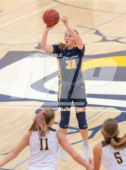 Thumbnail 1 in Del Oro vs. Oak Ridge (SFL Semifinal) photogallery.