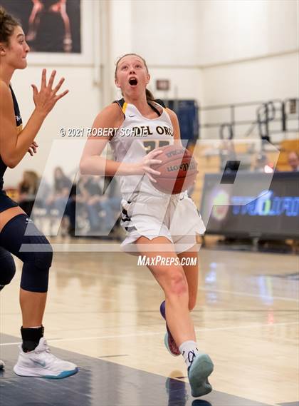 Thumbnail 2 in Del Oro vs. Oak Ridge (SFL Semifinal) photogallery.