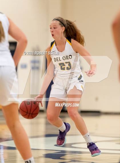 Thumbnail 1 in Del Oro vs. Oak Ridge (SFL Semifinal) photogallery.