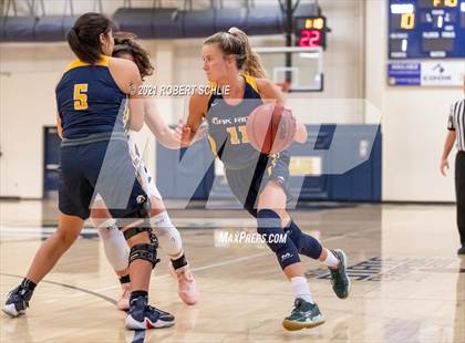 Thumbnail 3 in Del Oro vs. Oak Ridge (SFL Semifinal) photogallery.