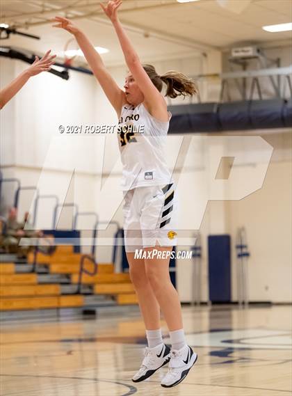 Thumbnail 1 in Del Oro vs. Oak Ridge (SFL Semifinal) photogallery.
