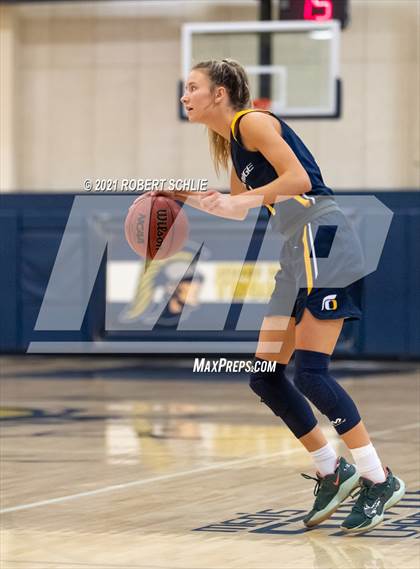 Thumbnail 1 in Del Oro vs. Oak Ridge (SFL Semifinal) photogallery.