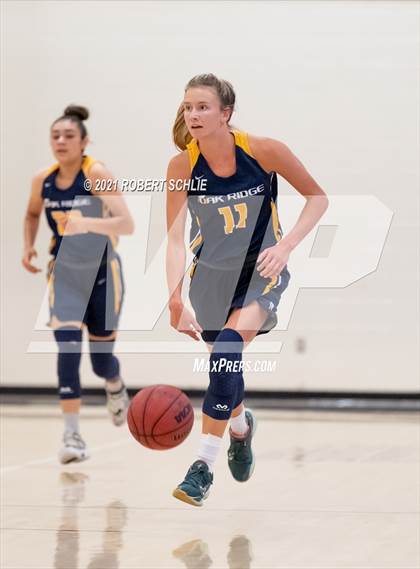 Thumbnail 3 in Del Oro vs. Oak Ridge (SFL Semifinal) photogallery.
