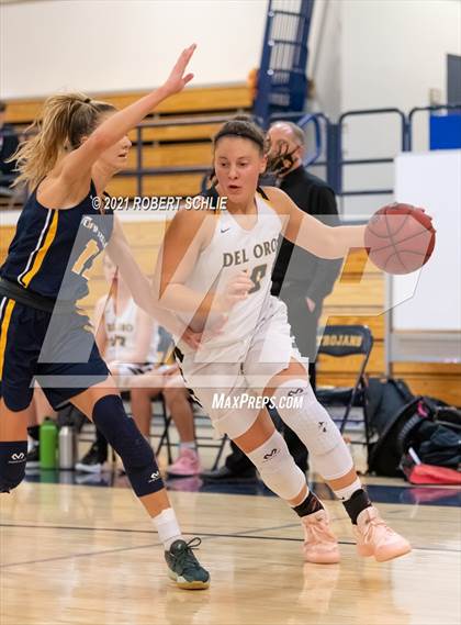 Thumbnail 3 in Del Oro vs. Oak Ridge (SFL Semifinal) photogallery.