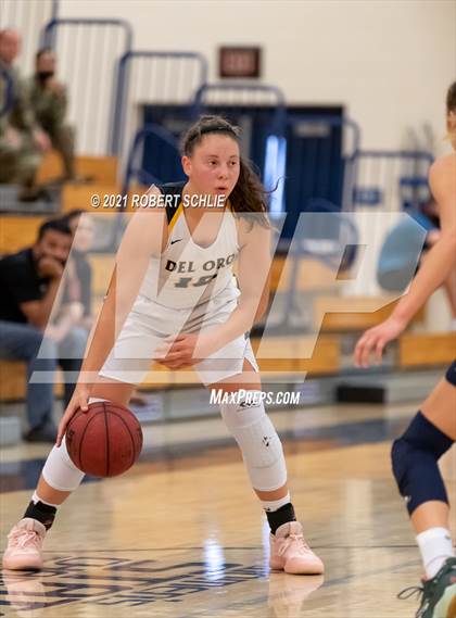 Thumbnail 2 in Del Oro vs. Oak Ridge (SFL Semifinal) photogallery.