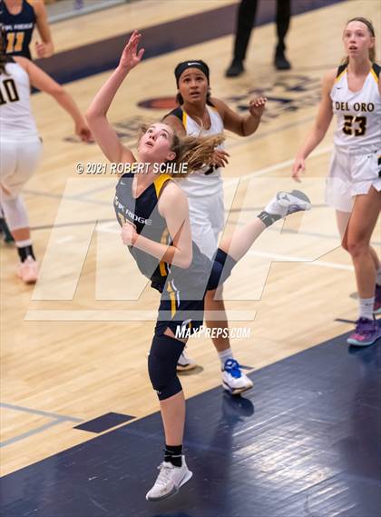 Thumbnail 2 in Del Oro vs. Oak Ridge (SFL Semifinal) photogallery.