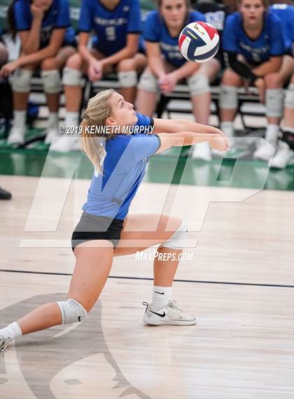 Thumbnail 1 in Midlothian @ Waxahachie photogallery.