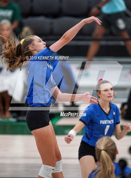 Thumbnail 2 in Midlothian @ Waxahachie photogallery.