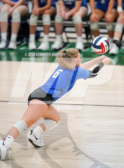 Thumbnail 1 in Midlothian @ Waxahachie photogallery.