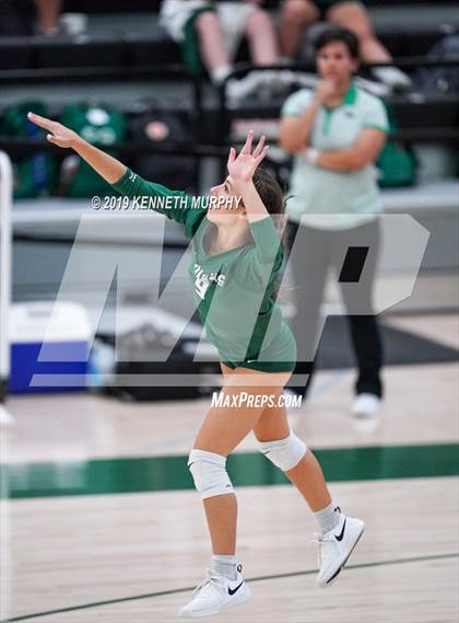 Thumbnail 3 in Midlothian @ Waxahachie photogallery.