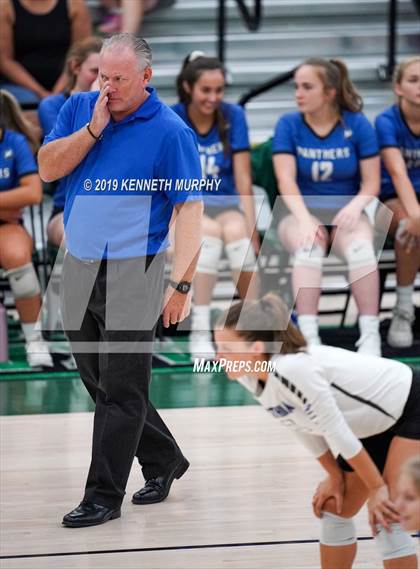 Thumbnail 1 in Midlothian @ Waxahachie photogallery.