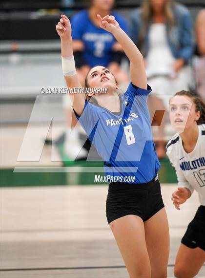 Thumbnail 1 in Midlothian @ Waxahachie photogallery.