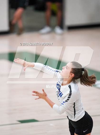 Thumbnail 1 in Midlothian @ Waxahachie photogallery.