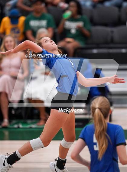 Thumbnail 1 in Midlothian @ Waxahachie photogallery.