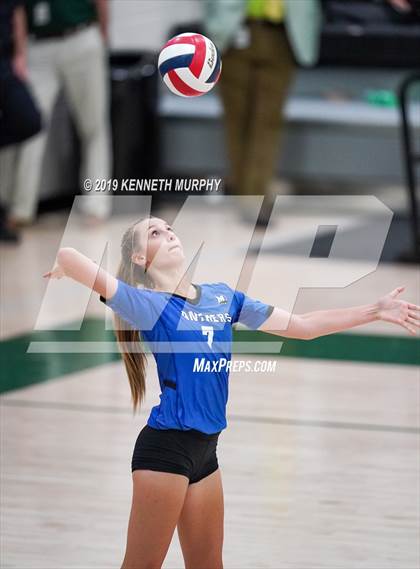 Thumbnail 1 in Midlothian @ Waxahachie photogallery.