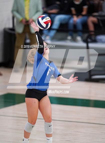 Thumbnail 1 in Midlothian @ Waxahachie photogallery.