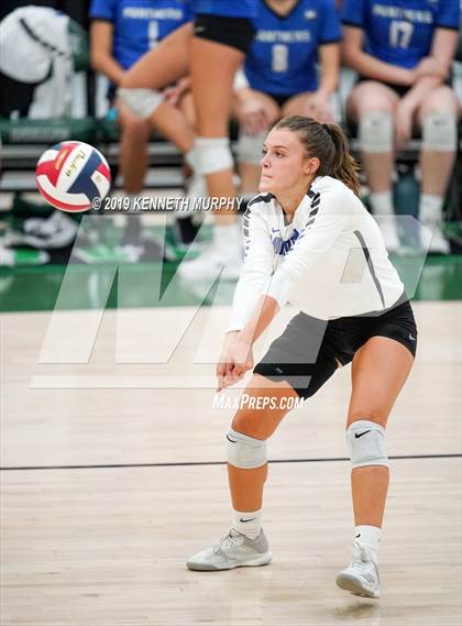 Thumbnail 1 in Midlothian @ Waxahachie photogallery.