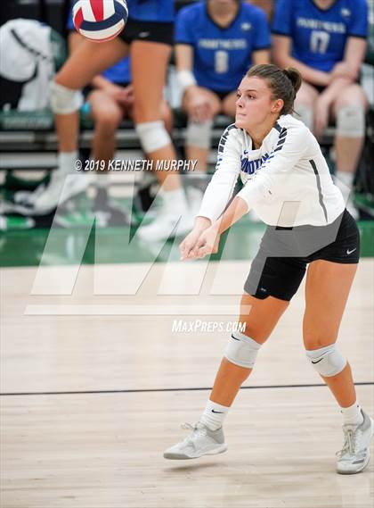 Thumbnail 1 in Midlothian @ Waxahachie photogallery.
