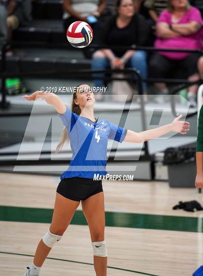 Thumbnail 1 in Midlothian @ Waxahachie photogallery.