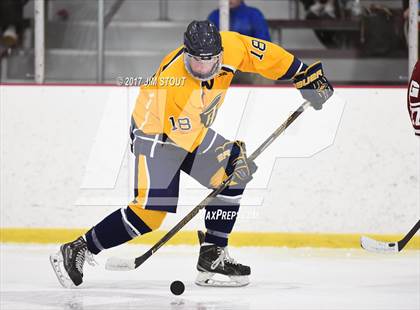 Thumbnail 3 in Trinity-Pawling @ Gunnery photogallery.