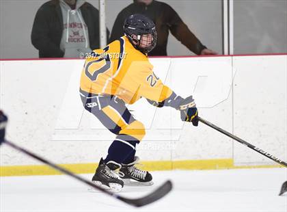 Thumbnail 1 in Trinity-Pawling @ Gunnery photogallery.