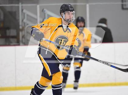 Thumbnail 1 in Trinity-Pawling @ Gunnery photogallery.