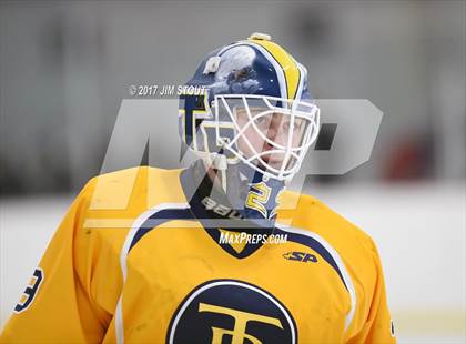 Thumbnail 3 in Trinity-Pawling @ Gunnery photogallery.