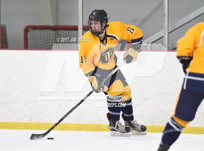 Thumbnail 3 in Trinity-Pawling @ Gunnery photogallery.
