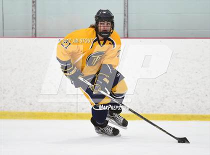 Thumbnail 1 in Trinity-Pawling @ Gunnery photogallery.